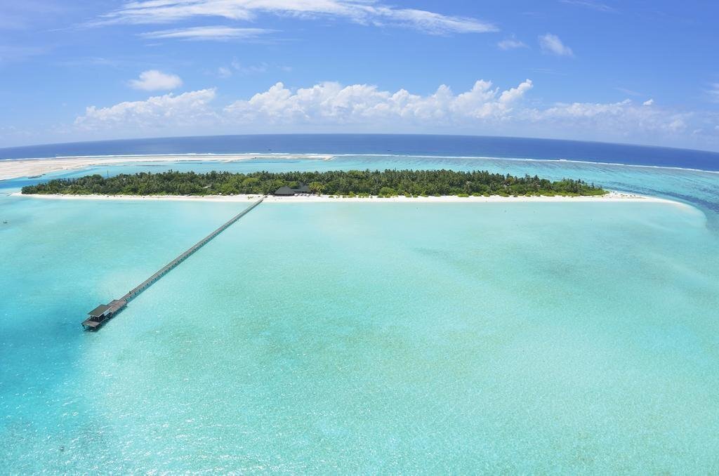 Изображение Holiday Island Resort & Spa 4*