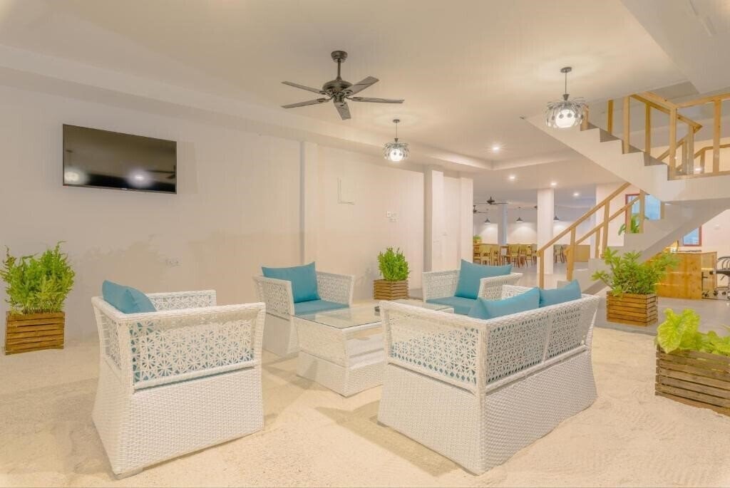 Картинка White Sand Dhigurah Guest House гостиный двор