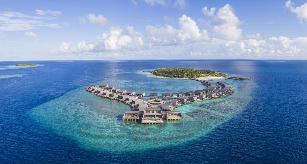 Hotel St. Regis Maldives Vommuli Resort 5*