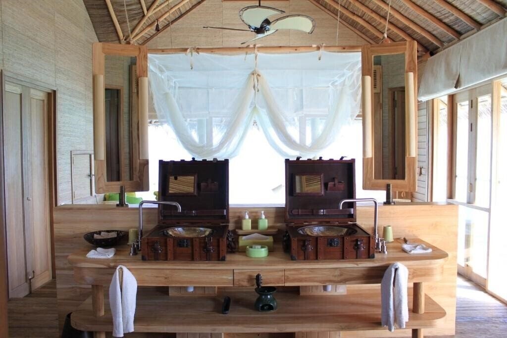 Фотография Six Senses Laamu Olhuveli Island 5*