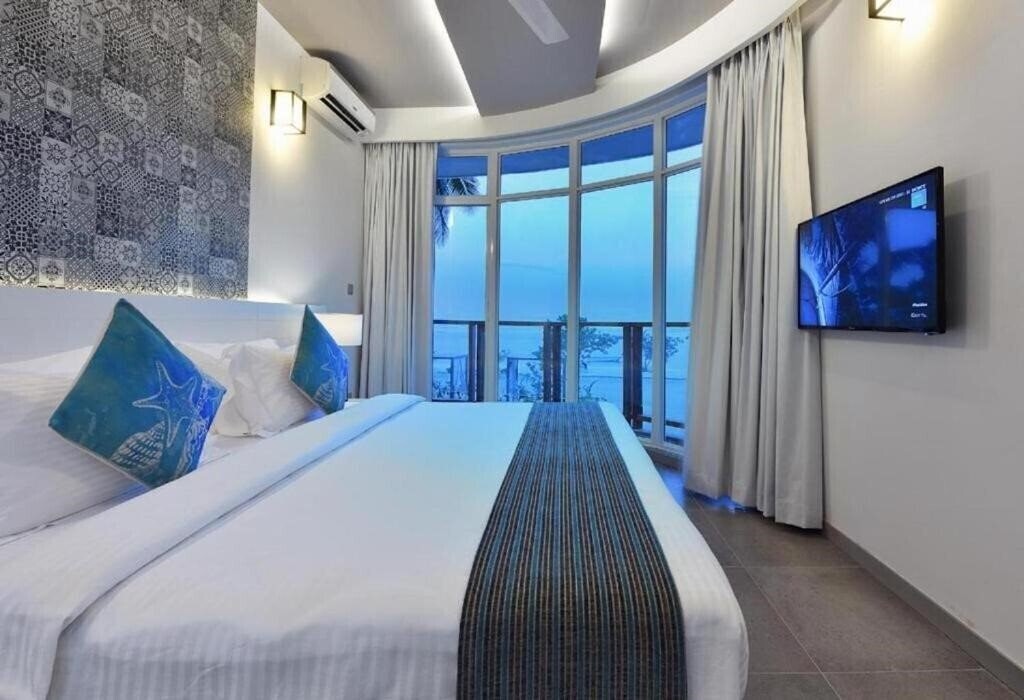 Картинка Velana Beach Maldives 4*