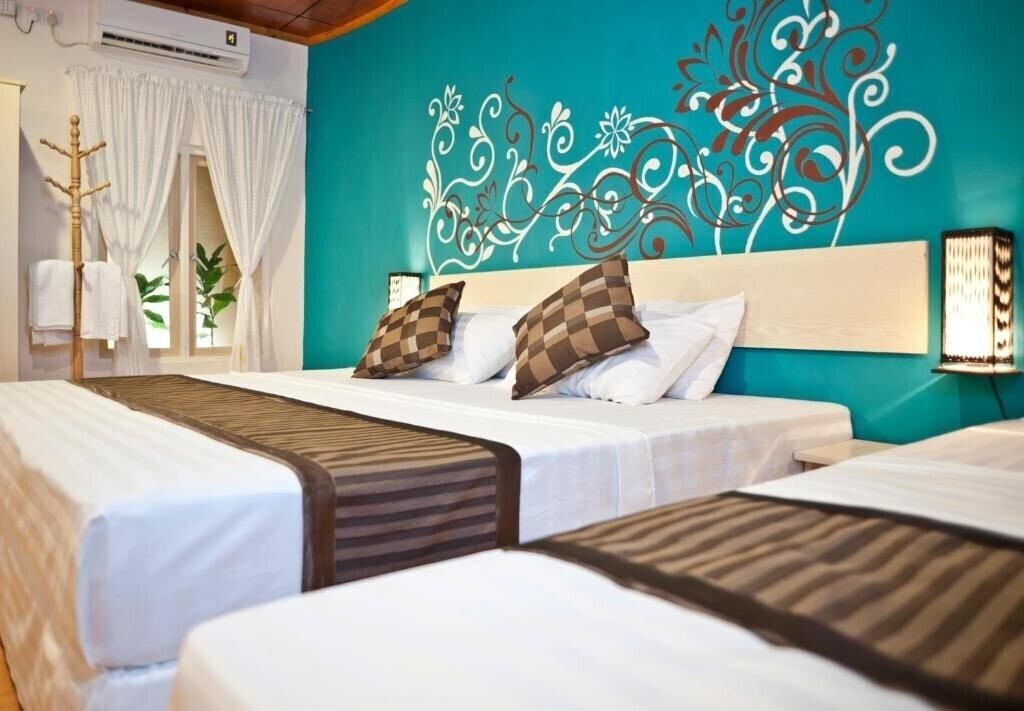 Fotografii Stingray Beach Inn 3*