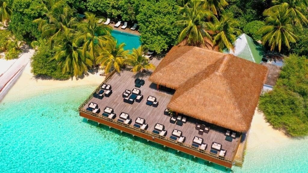 Картинка Eriyadu Island Resort 4*
