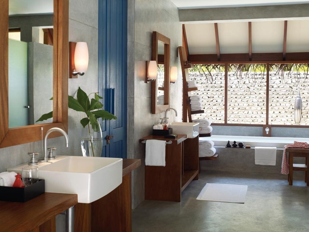 Фото Four Seasons Explorer 5*