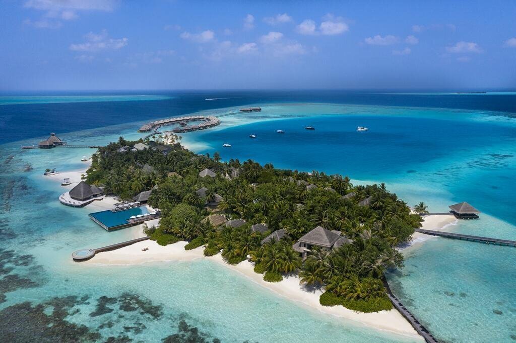 Отель Per Aquum Huvafen Fushi 5*
