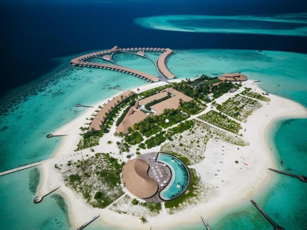Отель Cinnamon Velifushi Maldives 5*