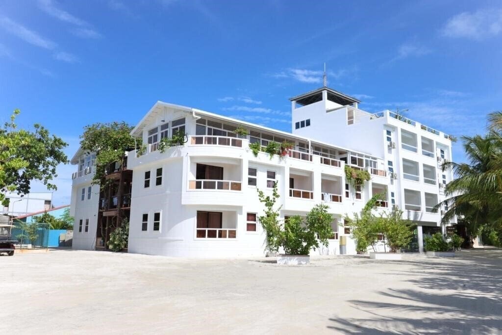 Hotel Rashu Hiyaa Guest House 3*