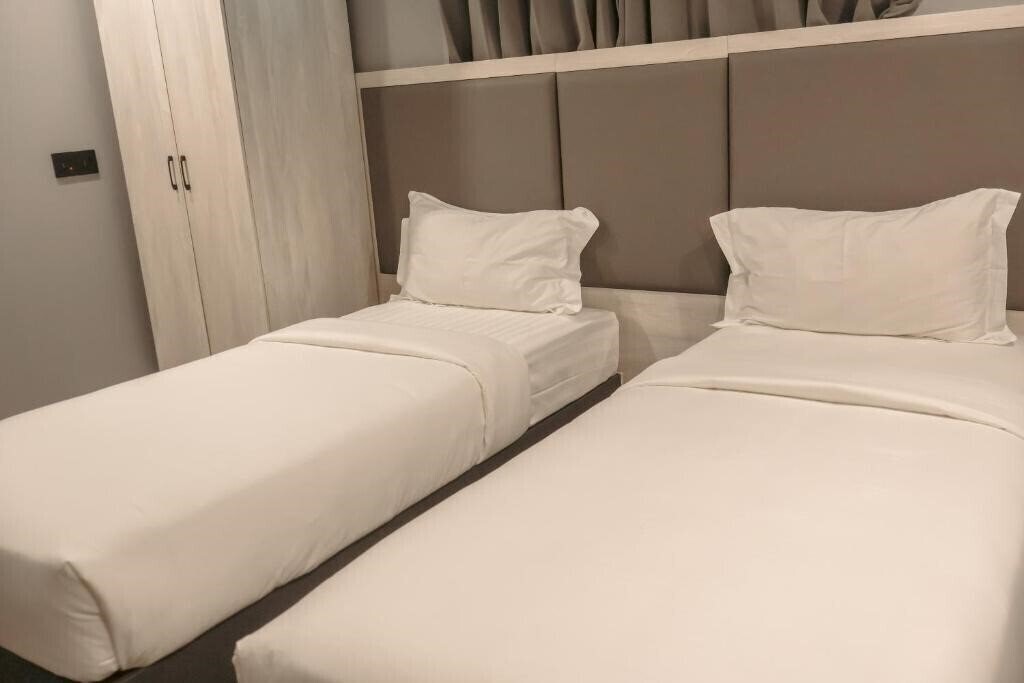 Imaginea Point Inn Maldives 3*