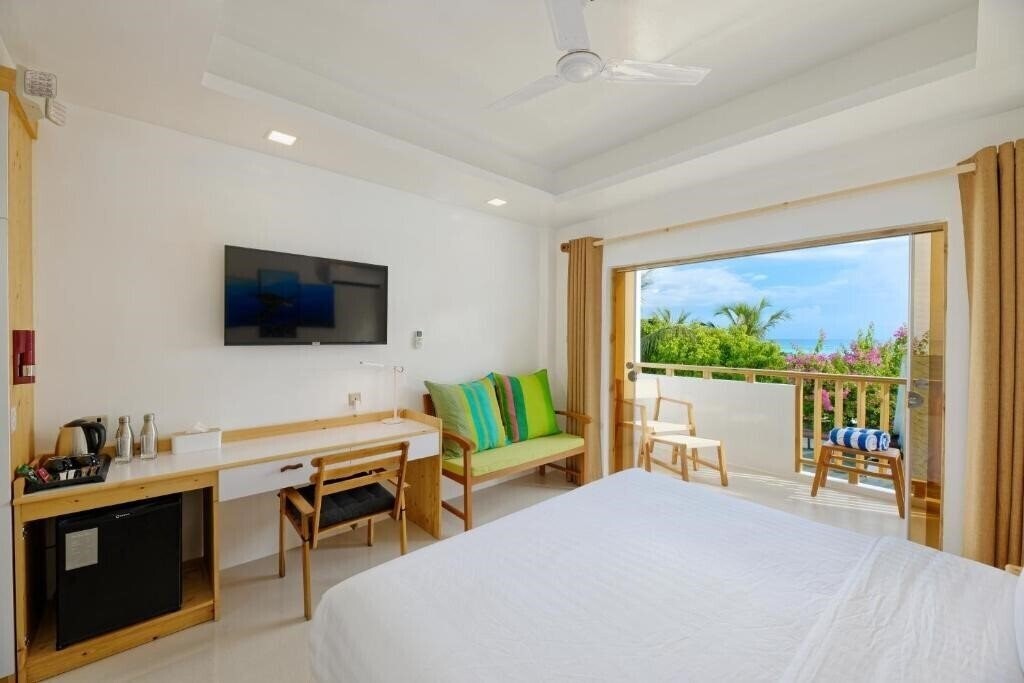 Imaginea Luau Beach Inn Maldives Guest House гостиный двор