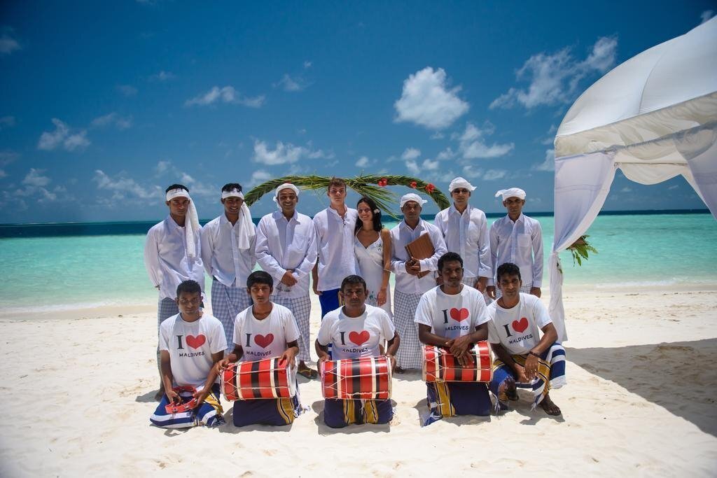 Imaginea Biyadhoo Island Resort Maldives 3*