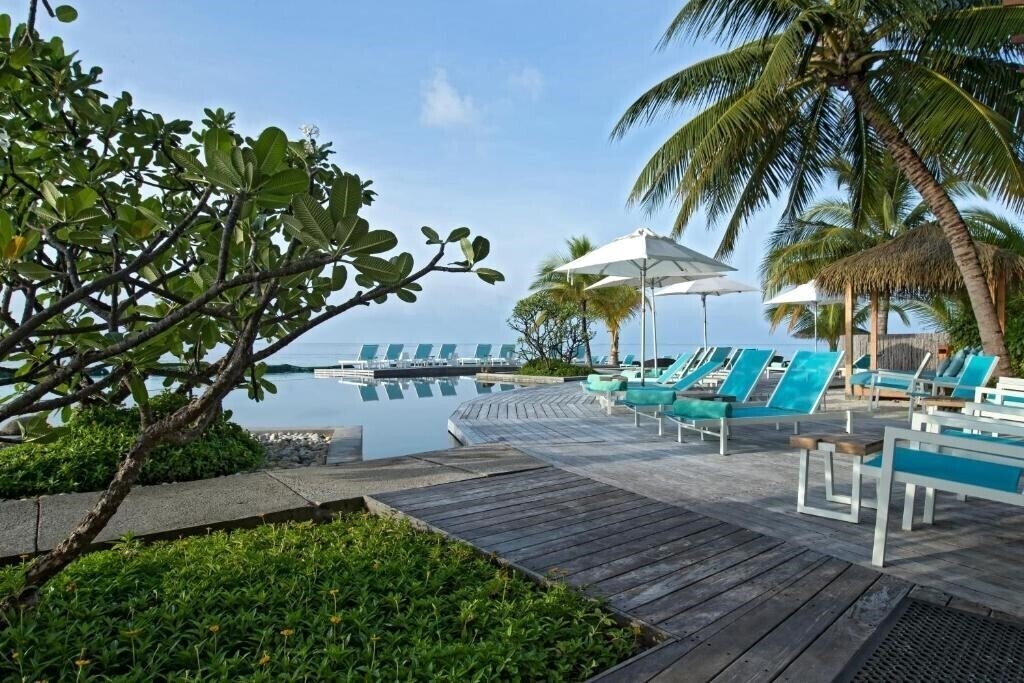 Imaginea Constance Moofushi Resort 5*