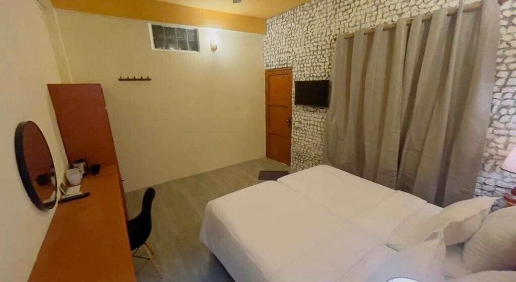 Изображение Sandy Heaven Maldives 3*