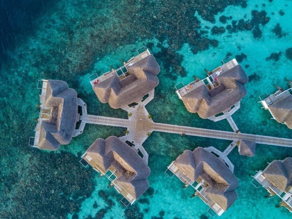 Imaginea Machchafushi Island Resort & SPA 5*