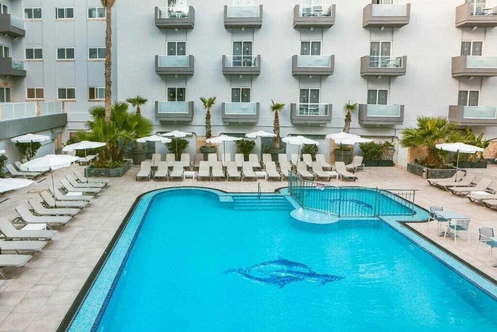 Imaginea Bora Bora Ibiza Malta Resort отель без категории