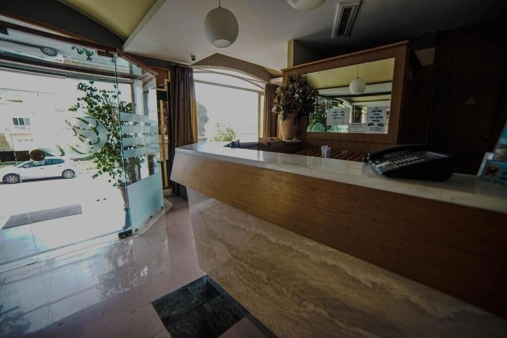 Imaginea Coral Hotel 3*