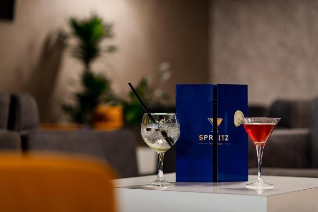 Imaginea Bay View Hotel 3*