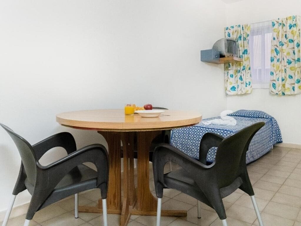 Imaginea Qawra Point Holiday Complex 3*