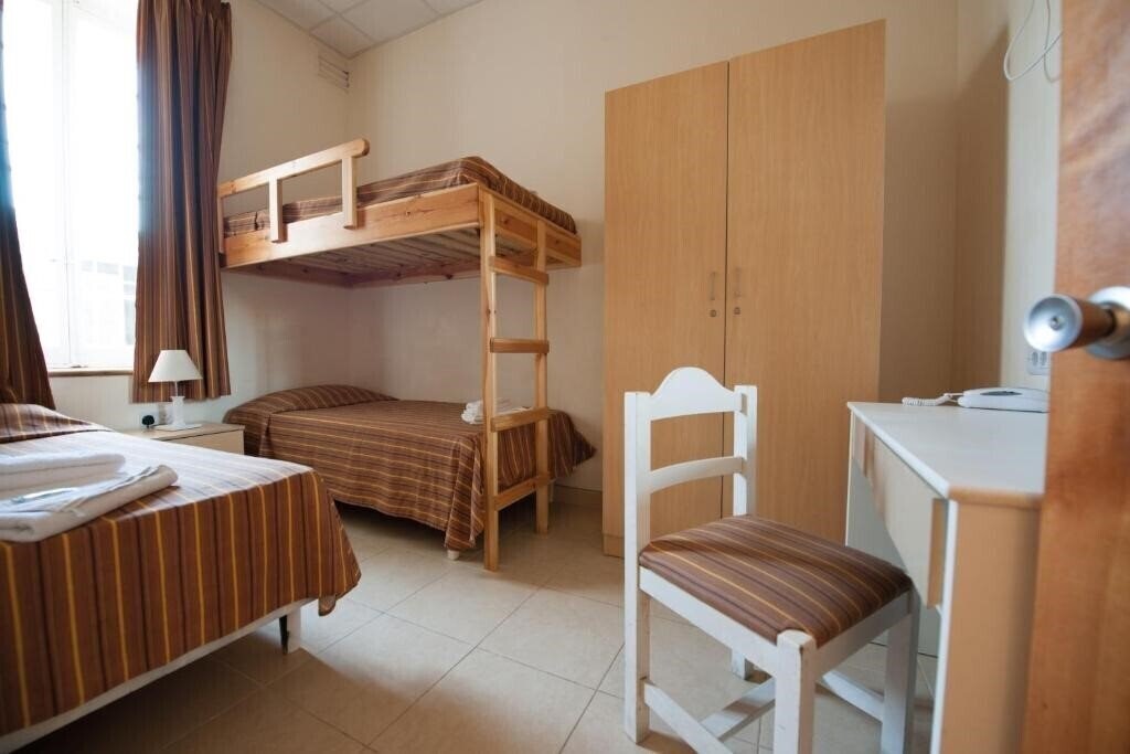 Изображение Sprachcaffe International - Hostel 2*