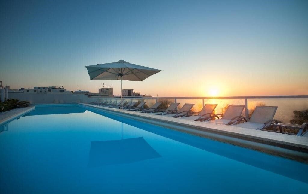 Отель The George, Urban Boutique Hotel 4*