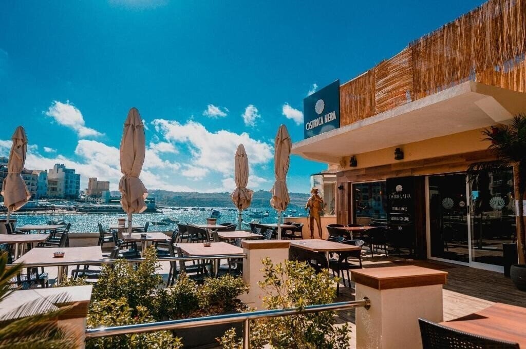 Imaginea Gillieru Harbour Hotel 4*