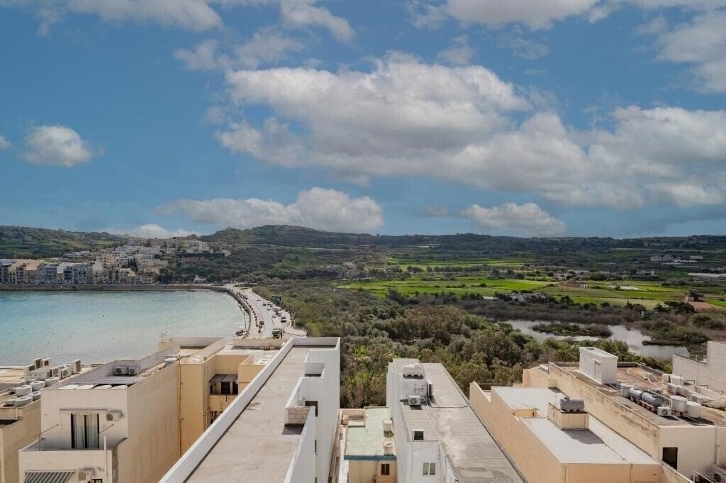 Картинка Xemxija Bay Hotel (ex. Porto Azzurro Aparthotel (St. Paul'S Bay)) 3*