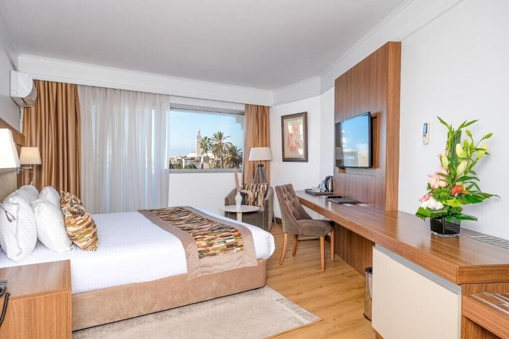 Fotografii Kenzi Basma 4*