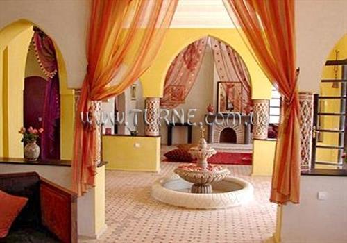 Фотография L Atlas 4*