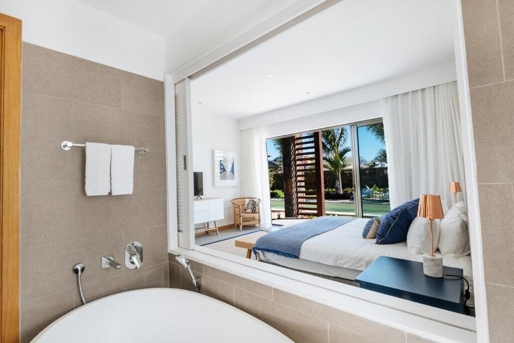 Fotografii Mythic Suites & Villas вилла