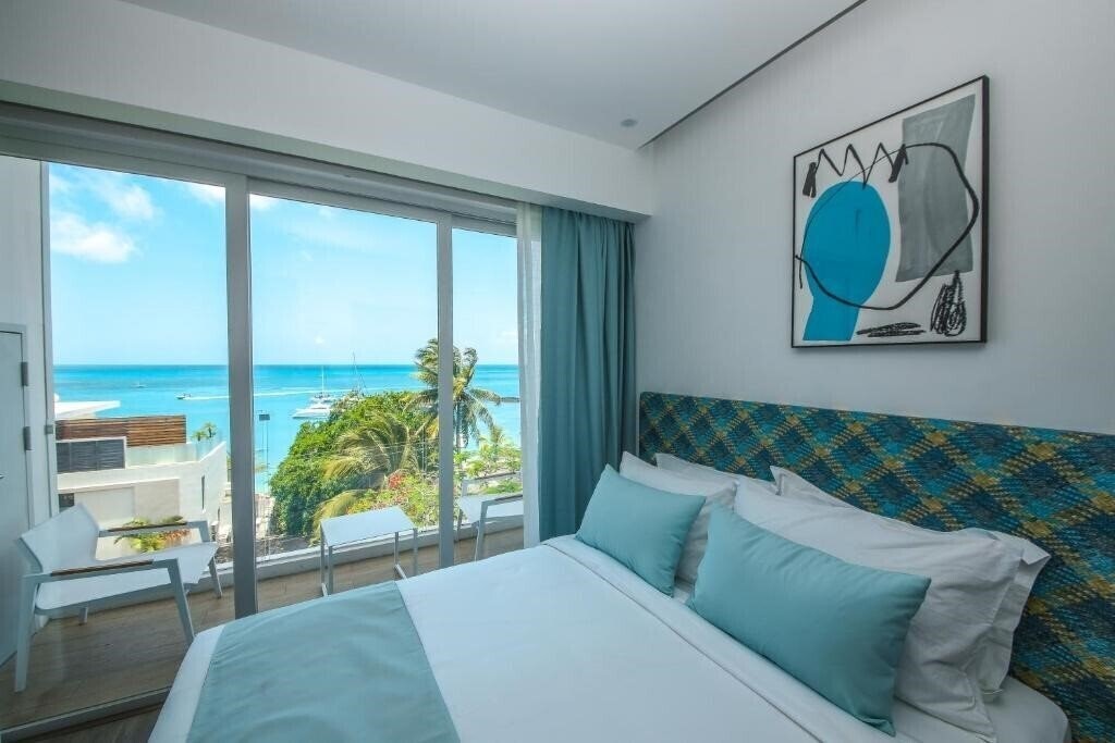 Отель Ocean V 4*