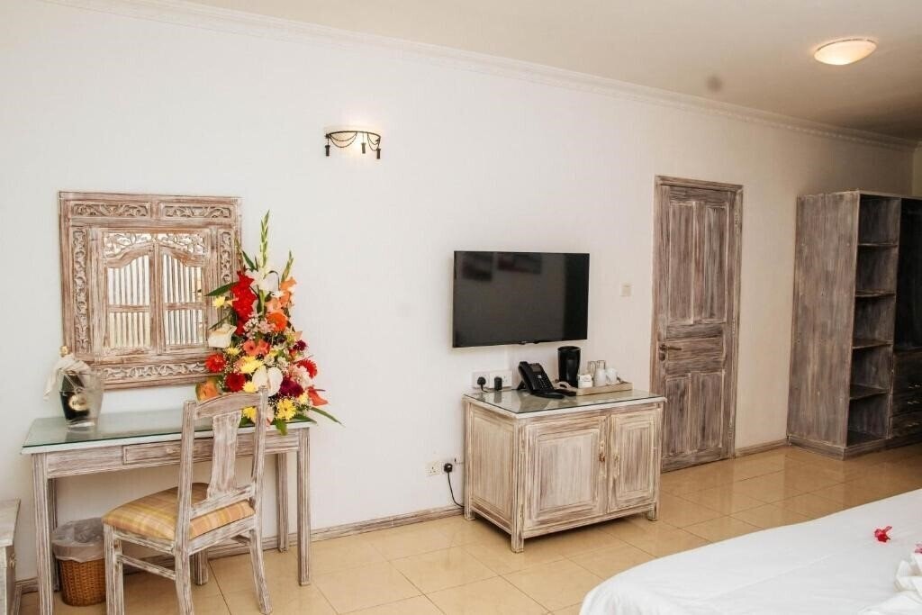 Fotografie Hibiscus Beach Resort & Spa 3*