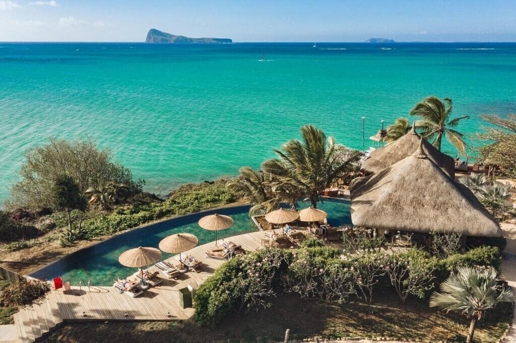 Отель Paradise Cove Boutique Hotel (Adults Only) 5*