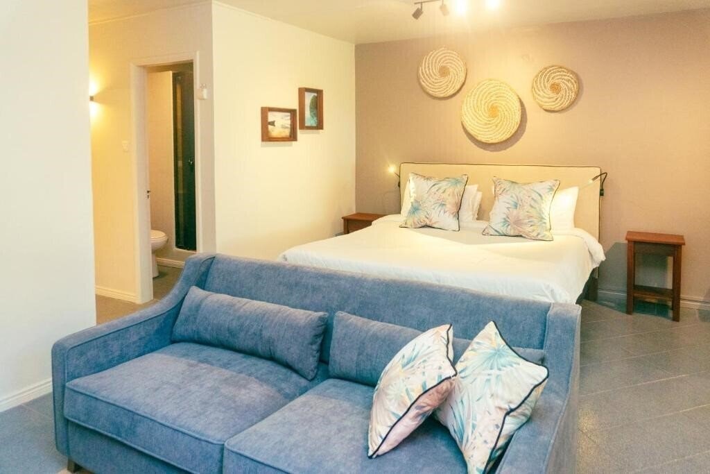 Fotografii Flowers Of Paradise Beachfront Residence Apartment 3*