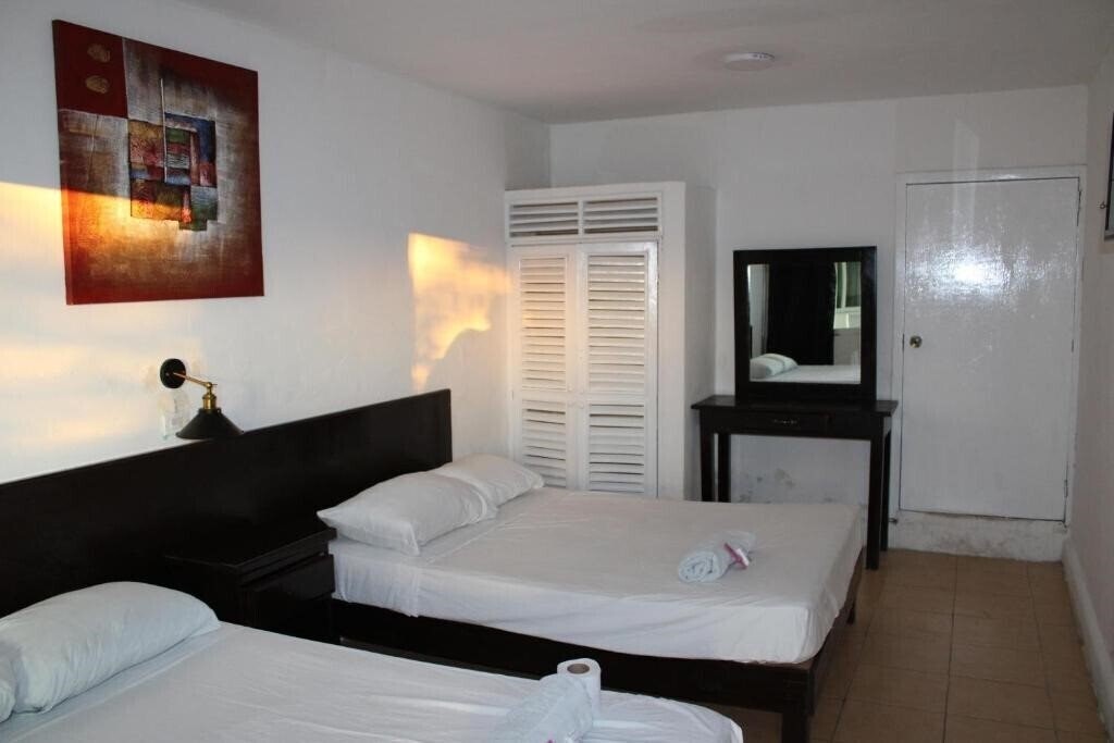 Картинка OYO Hotel Colibri (ex. Hotel Platas) 3*