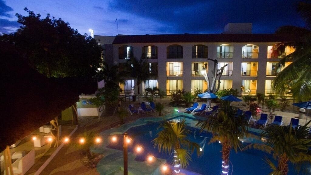 Фото Posada Del Mar Hotel & Beach Club 3*