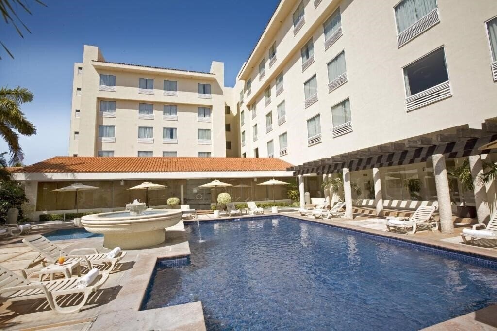 Hotel Fiesta Inn Ciudad Del Carmen 4*