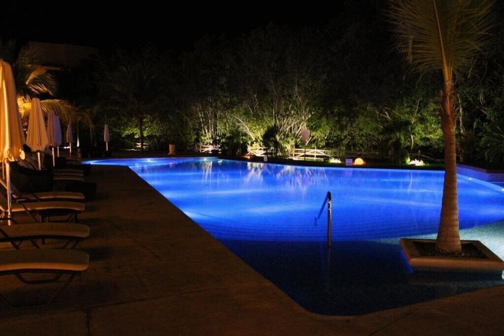 Fotografie Aak-Bal Beach Condos 3*