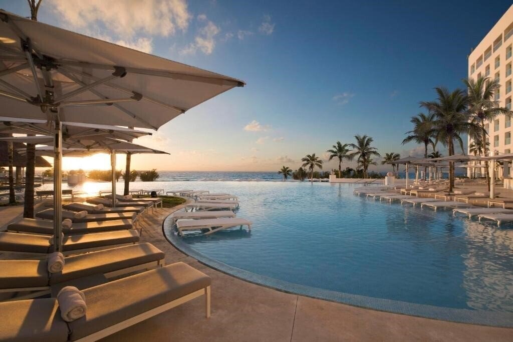 Imaginea Le Blanc SPA Resort 5*