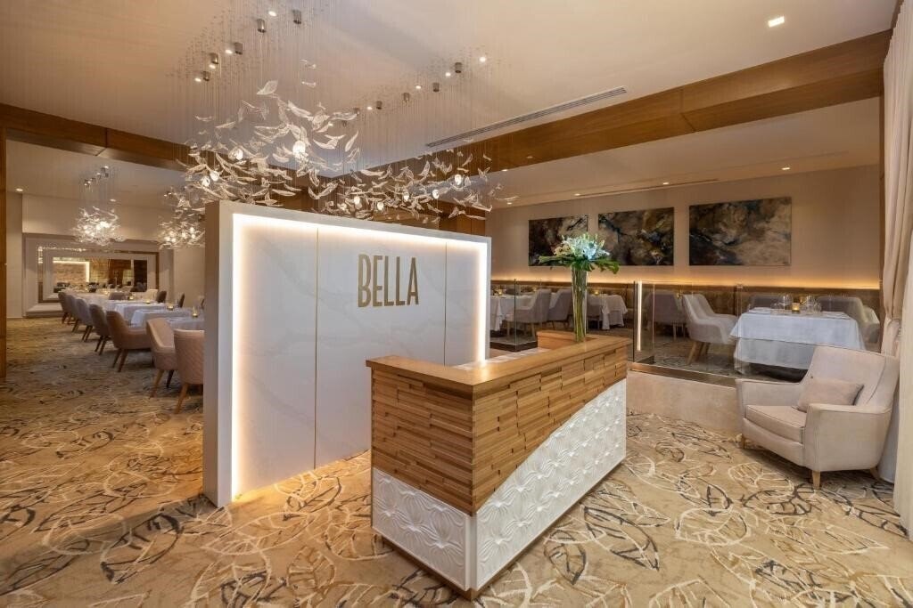 Imaginea Le Blanc SPA Resort 5*