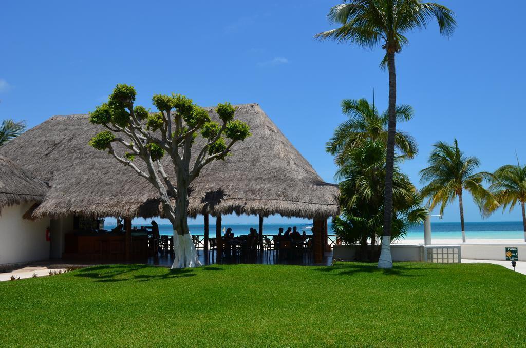 Фотография Beach Scape Kin-Ha Villas & Suites 4*