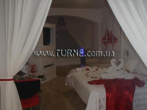 Imaginea Bel Air Collection Resort & Spa Cancun 4*