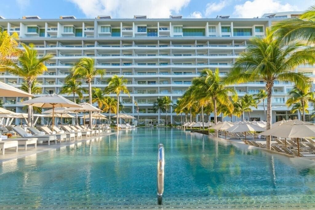 Imaginea Garza Blanca Resort & Spa Cancun Deluxe 5*