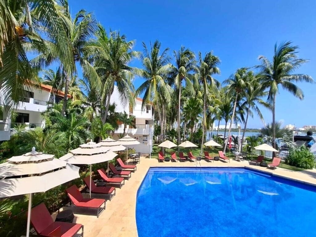 Фото Sina Suites 3*