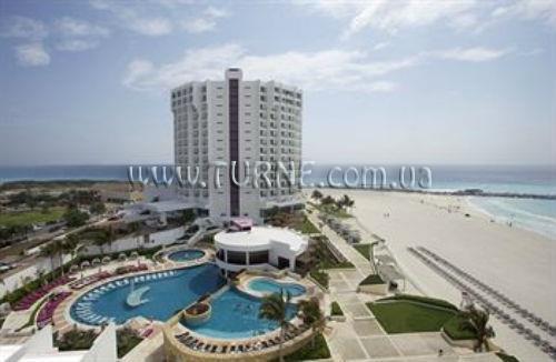 Фото Holiday Inn Express Pok -Ta -Pok 4*