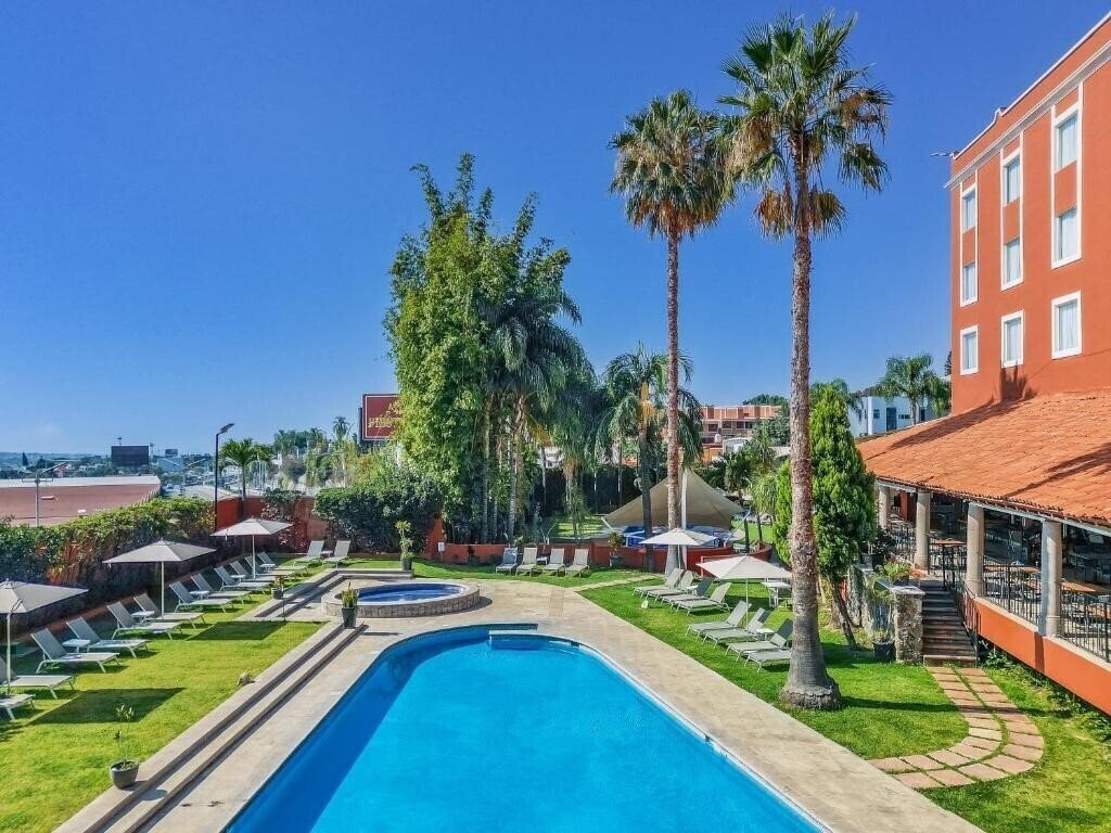 Imaginea Fiesta Inn Cuernavaca 4*