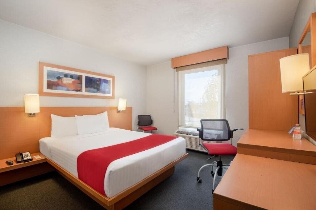 Картинка City Express Tepotzotlan 4*