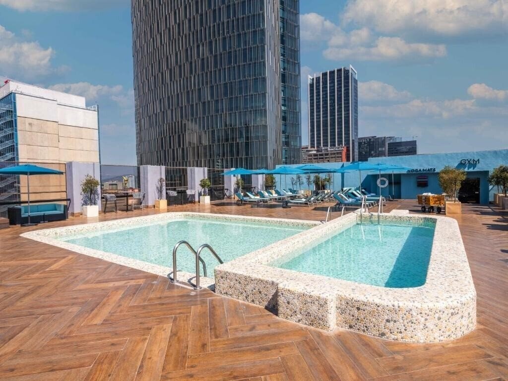 Изображение Galeria Plaza 5*