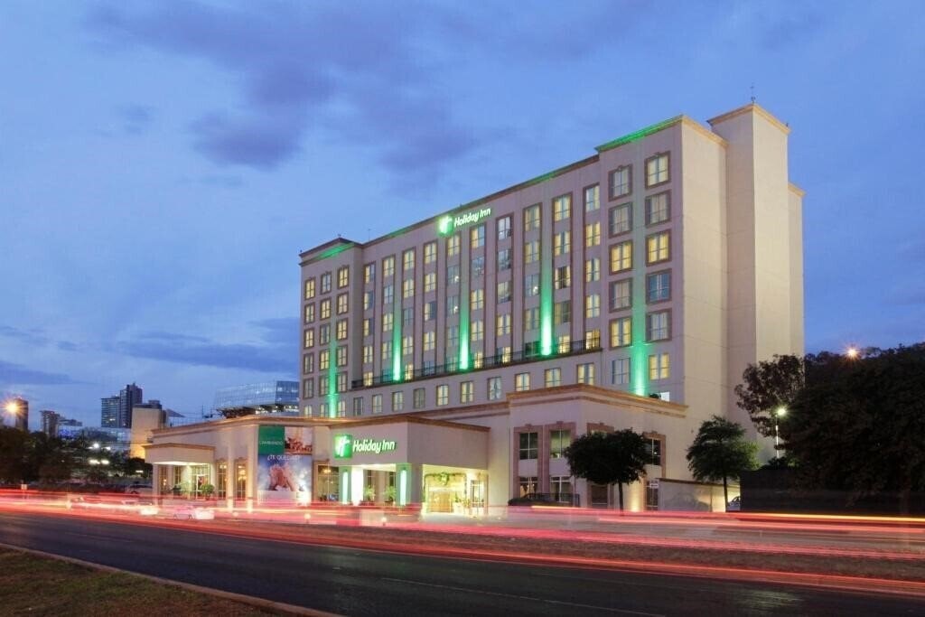 Fotografii Fiesta Inn Monterrey Valle 4*