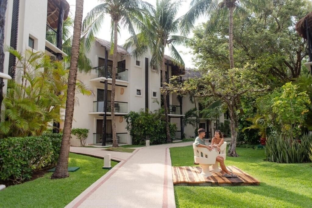 Фото The Reef Playacar 4*