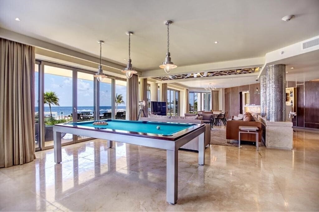 Фотография Royalton Riviera Cancun Resort & Spa 5*