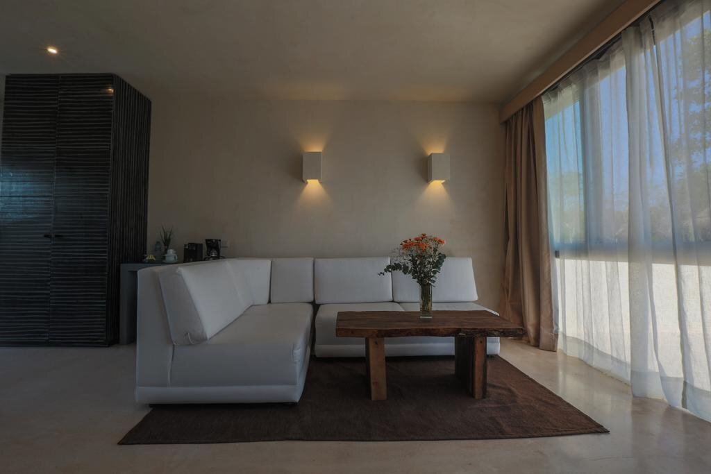 Imaginea Alma De Flores 3*